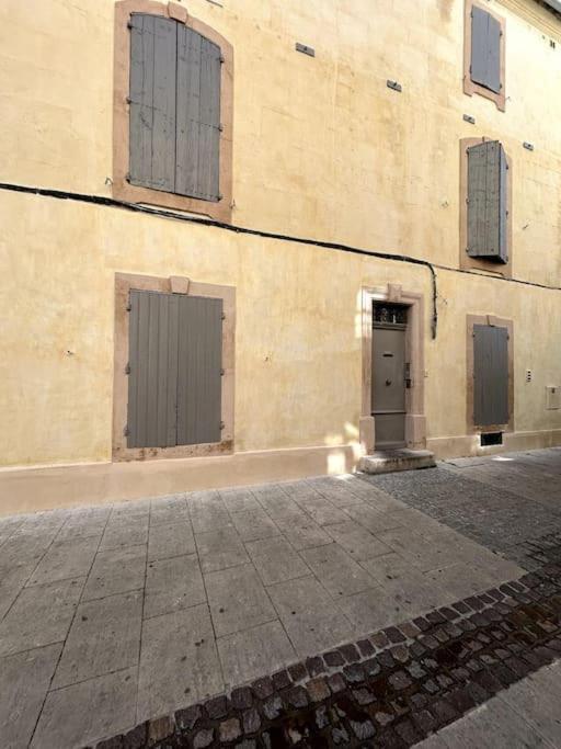 "La Maison Fabrin" Appart N2 Arles Centre Buitenkant foto